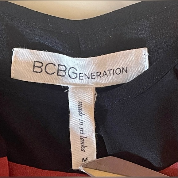 BCBGGeneration Geometric Print Slip Dress Sheer Trim Size M Vintage Y2K - Picture 5 of 7